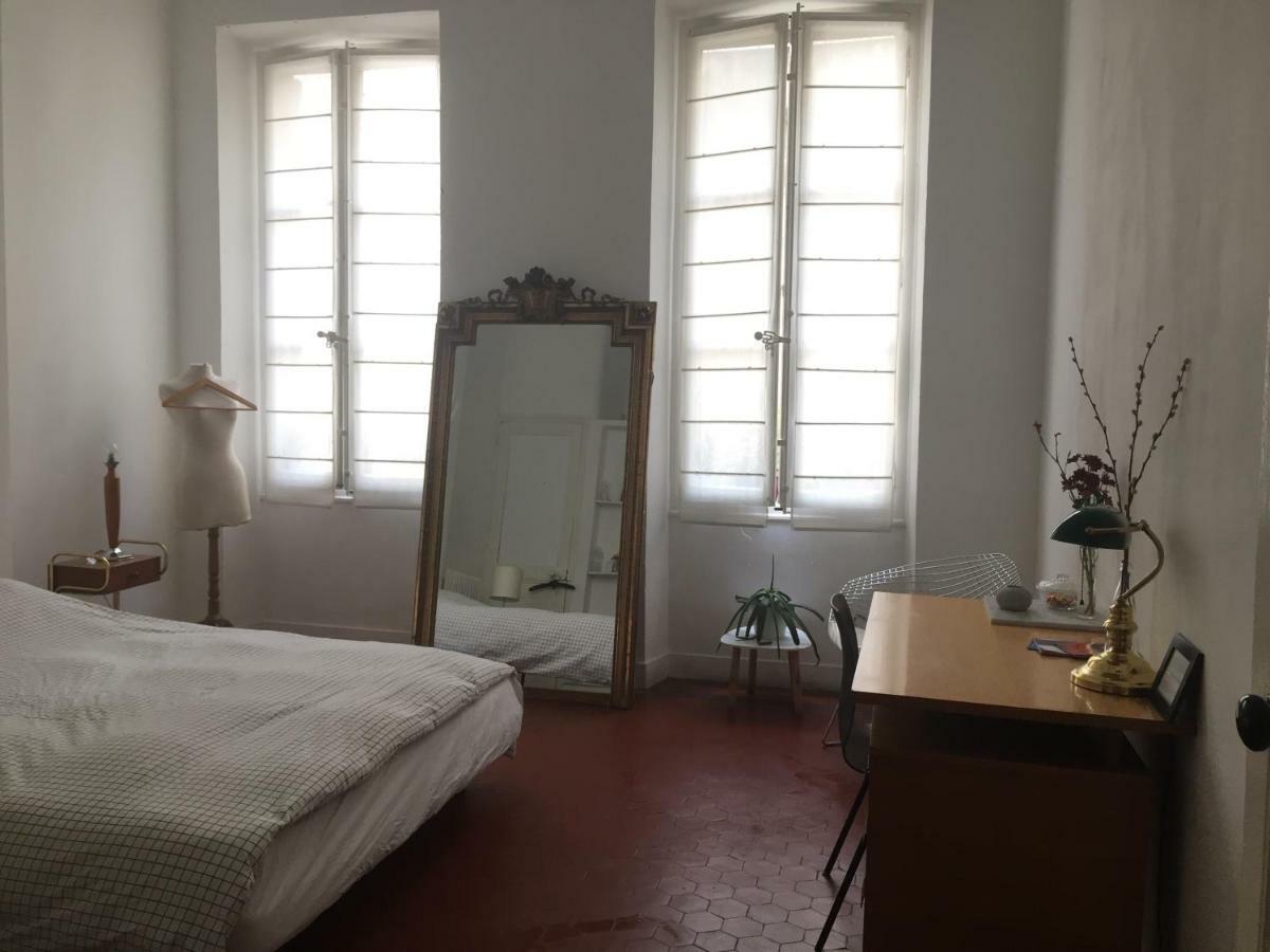 Bed and Breakfast Liberte Марсель Экстерьер фото