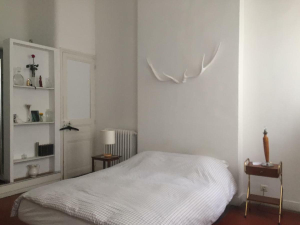 Bed and Breakfast Liberte Марсель Экстерьер фото